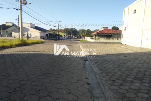 Apartamento SEMI MOBILIADO + PORCELANATO