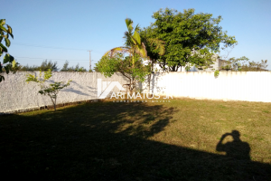 Casa na praia do Paiquerê - SEMI MOBILIADA!