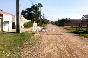 Casa ampla no Balneário Arroio do Silva.